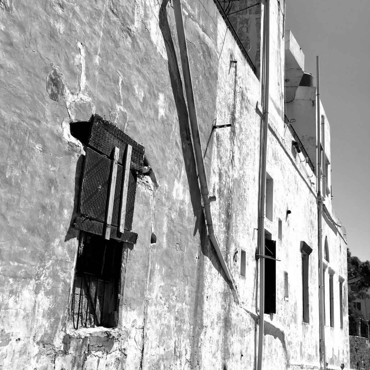 5 Wall and Pipe. 2018