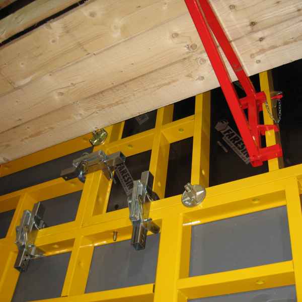 19 Temporary Formworks